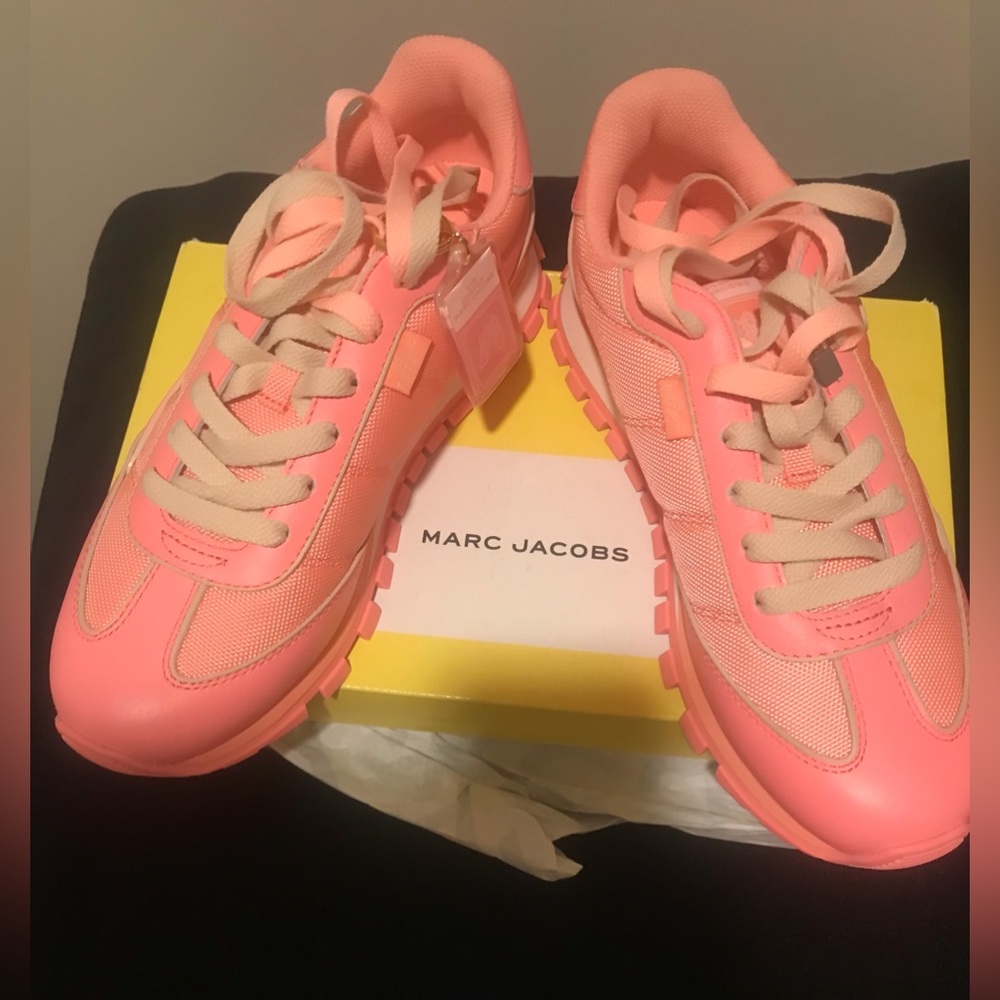 Marc Jacobs “The Jogger” Sneakers